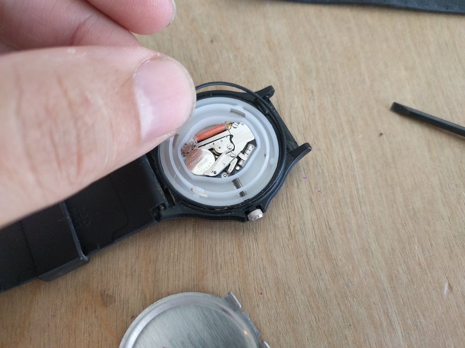 Casio MQ-24 series watch battery replacement